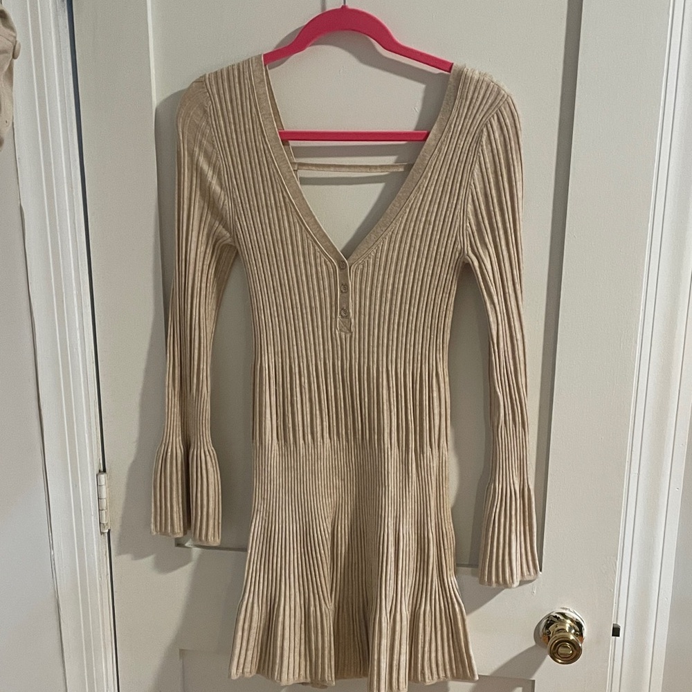 Chic Beige Long Sleeve Knit Dress